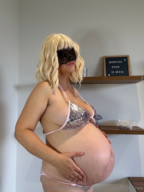 Seraphinastormfree jolie étoile photo