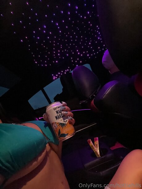 Hottiehills modèle sexy collection