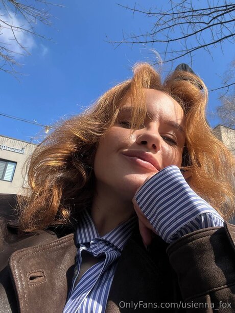 Usienna Fox actrice artistique galerie