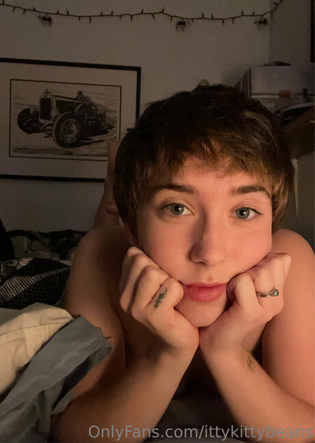 Ittykittybeans modèle hd galeries