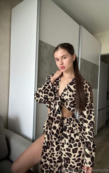 cuisses épaisses onlyfans chaud sympa img