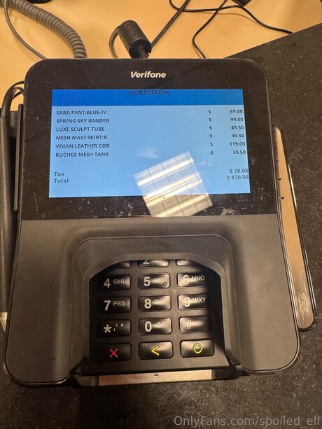 épouse infidèle onlyfans nu images