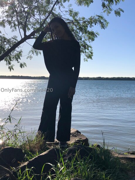 joi uniquementfans chaud adulte photos