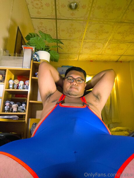 Iyakai étoile xxx images