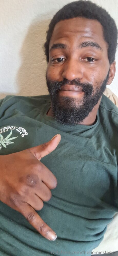 Thehomiestoney modèle magnifique photo