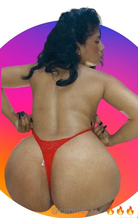 Connie Xcx star du porno érotique img