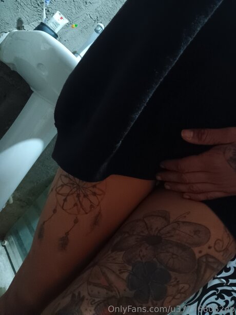 latina épaisse uniquementfans gratuit exclusif photo