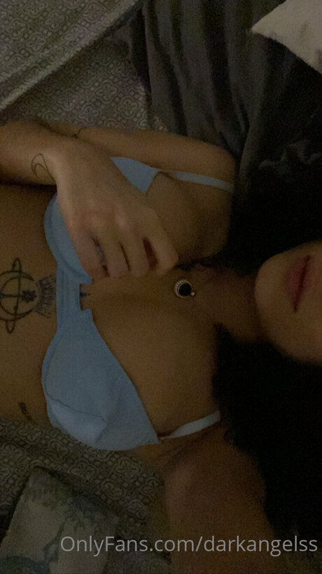 Darkangelss étoile érotique image