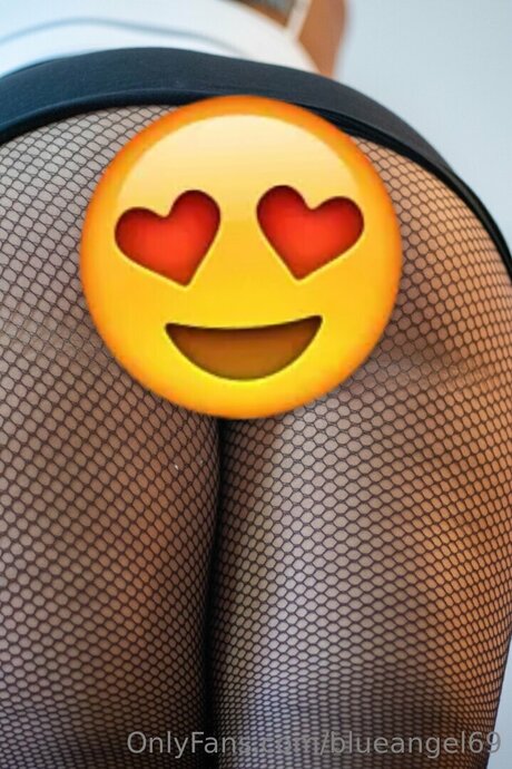 Blueangel69 actrice érotique photos