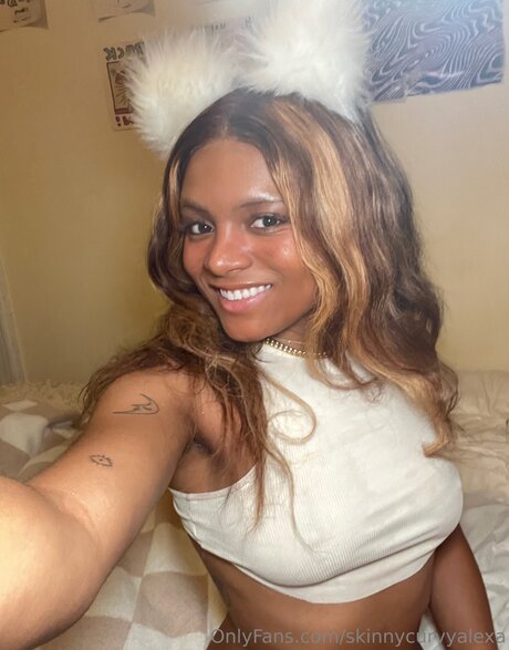 Skinnycurvyalexa Profilfoto