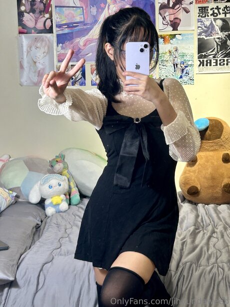 Jihyundaweeb actrice de nus images