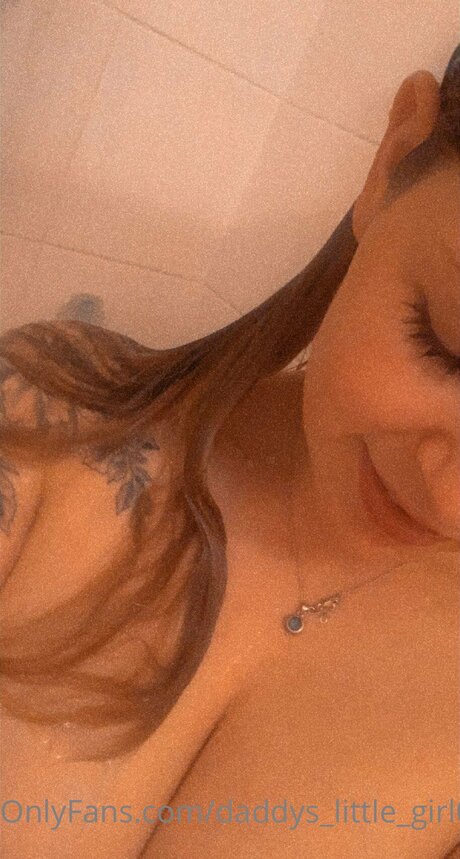 Daddys Little Girl0 haut modèle photos