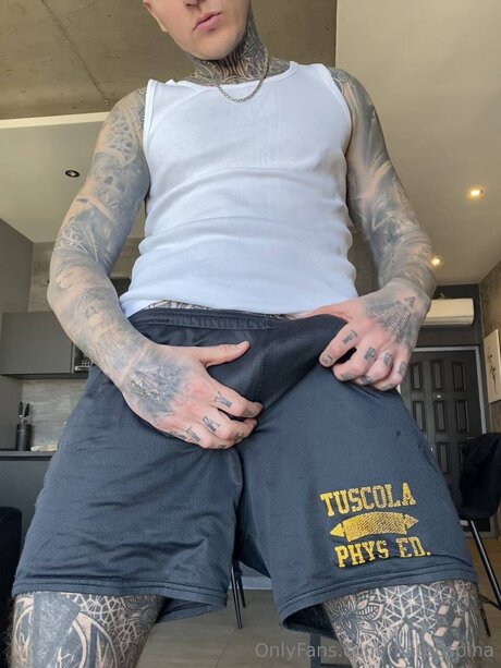 Mateospina modèle exclusif des photos