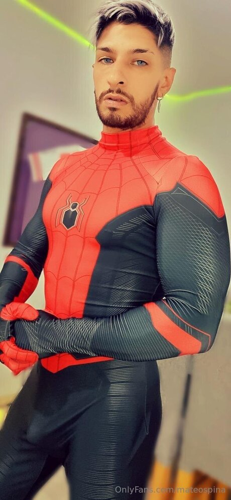 Mateospina beau modèle galerie