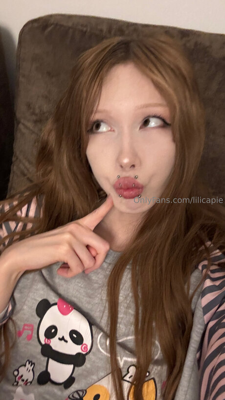 Lilicapie nus star du porno image