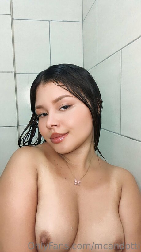 Mcandotti étoile adulte photos