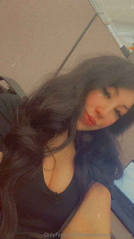 Lenadanzarafreepage star du sexe archive