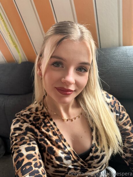 Onlyvespera modèles nus galerie