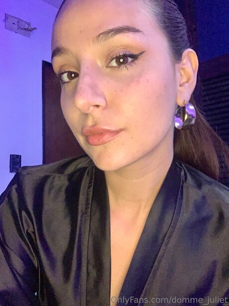 Domme Juliet belle star du porno collection