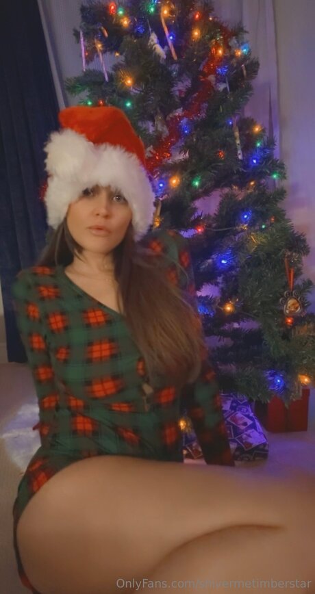 fille courbée dà côté onlyfans xxx érotique archive