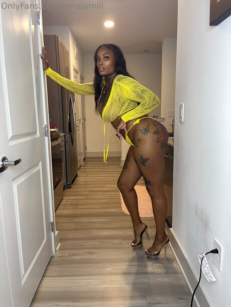 Yourfavgirlrw modèle magnifique archive