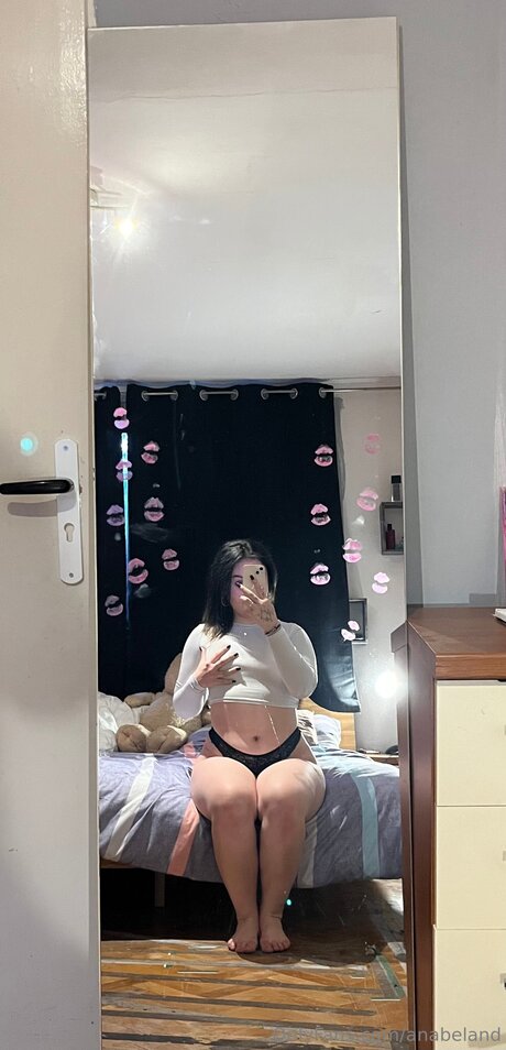 Koblizek Adelka star du porno en haute qualité image