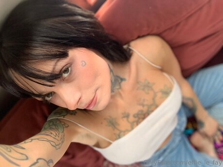 Effie Le Fay modèle chaud collection