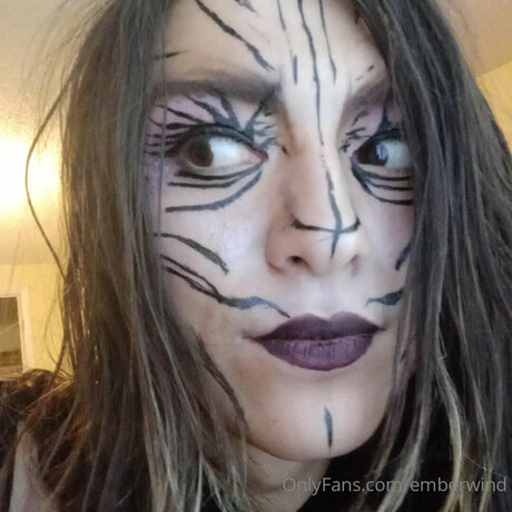 Emberwind modèles nus photo