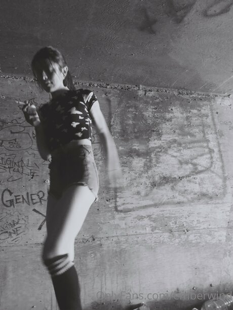 Emberwind actrice érotique des photos