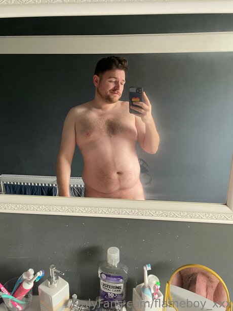 Flameboy Xxx star du porno de haute qualité des photos