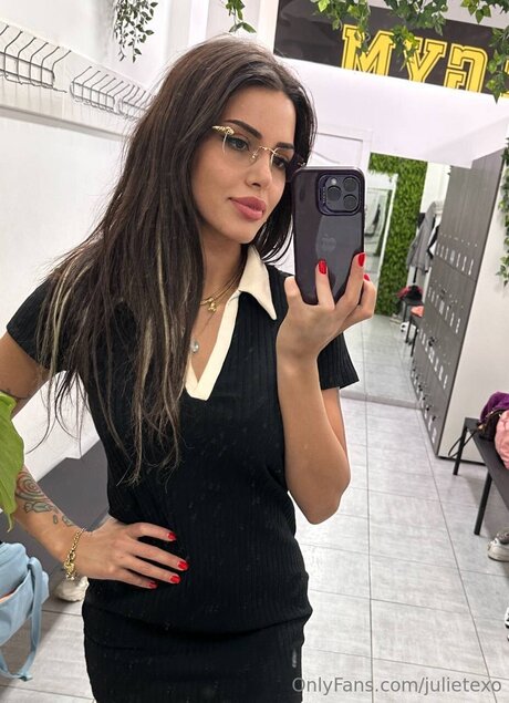 Julietexo modèles nus des photos