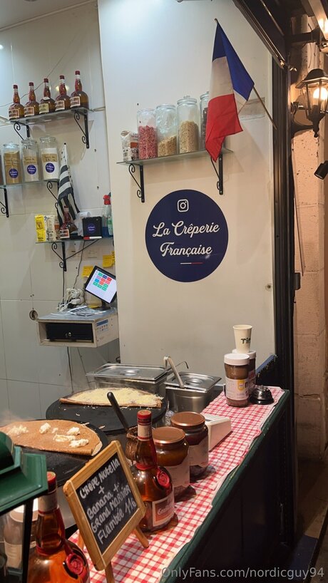 Nordicguy94 nus de stars du porno des photos