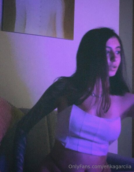 Erikagarciia modèle de haute qualité images