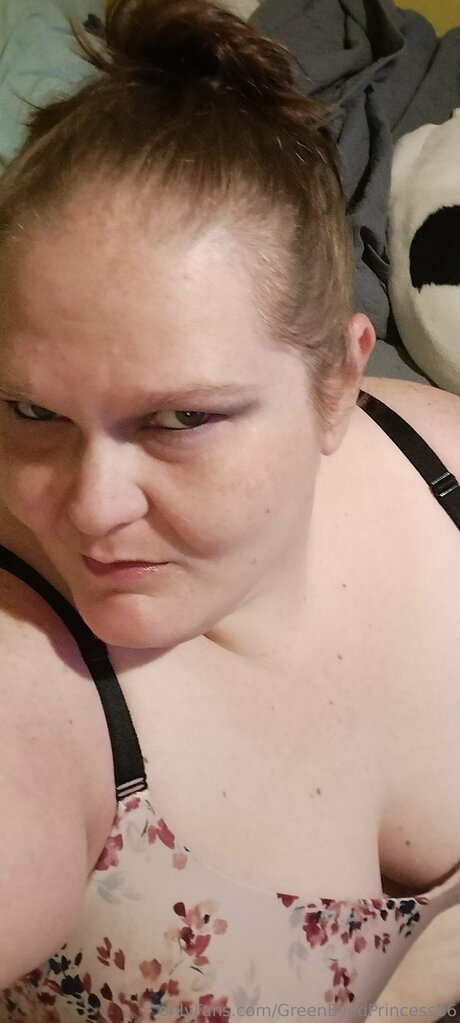 Greeneyedprincess86 modèle magnifique img