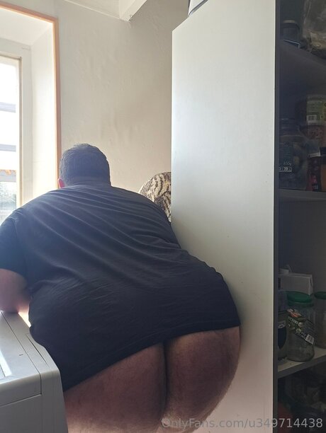 U349714vbkk étoile nue image