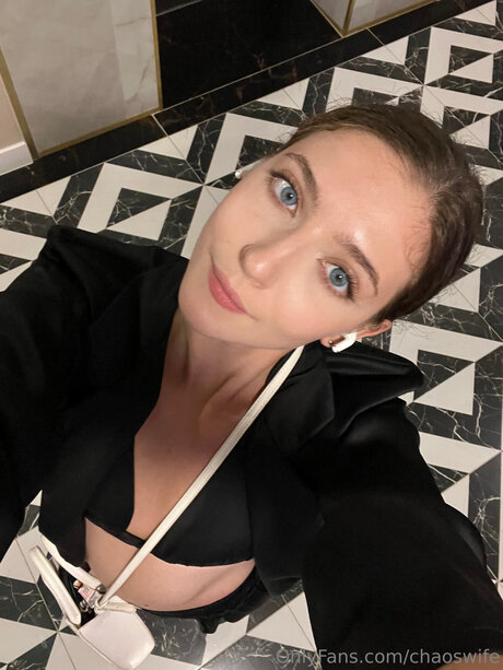 Chaoswife sexe star des photos