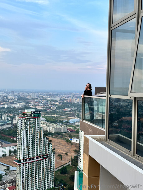 Chaoswife mannequin collection