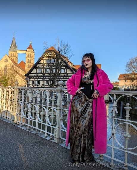 Lusy Sumire actrice parfaite img