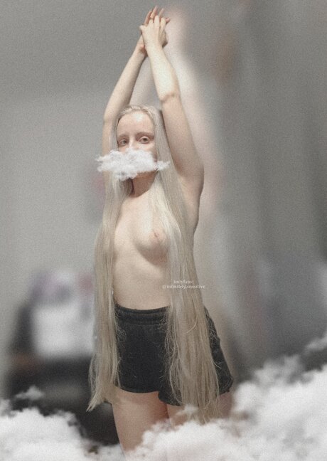 Infinitely Sensitive nus star du porno photo