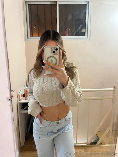 Mesaraxo actrice hd images