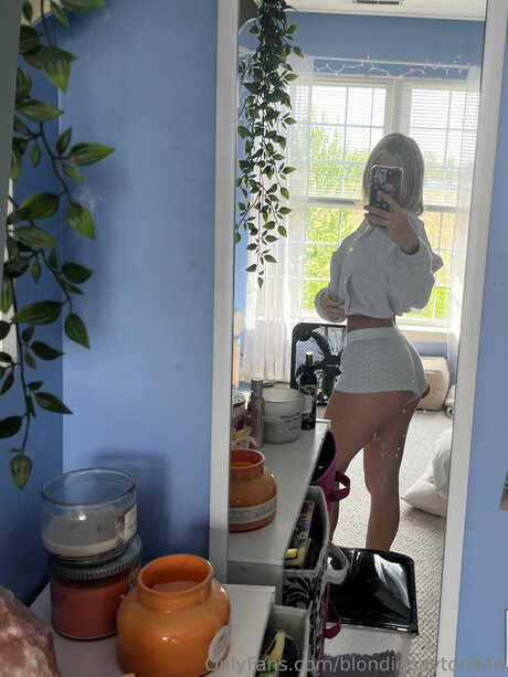 Blondiepayton444 haut étoile image