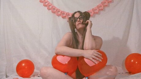 Naturally Naomi Free modèle chaud image