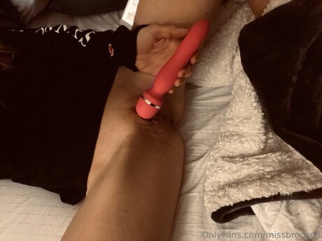 Missbrooke5 étoile gratuite image