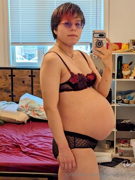 Sunnylewilde star du porno adulte img