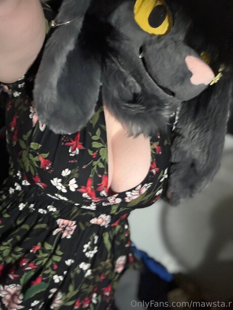 Mawsta R modèle porno images