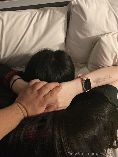 Lewdypie modèle chaud galerie