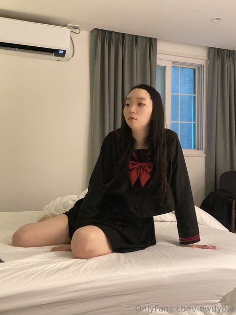 Lewdypie actrice pornographique photo