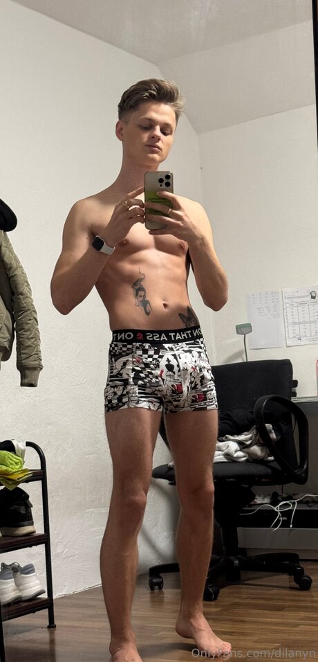 adolescent maigre onlyfans sympa pornographique des photos