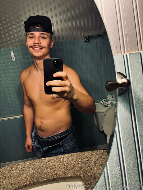 transexuelle gorge profonde onlyfans nu de haute qualité des photos