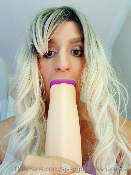 Natashanastyy actrice chaude des photos